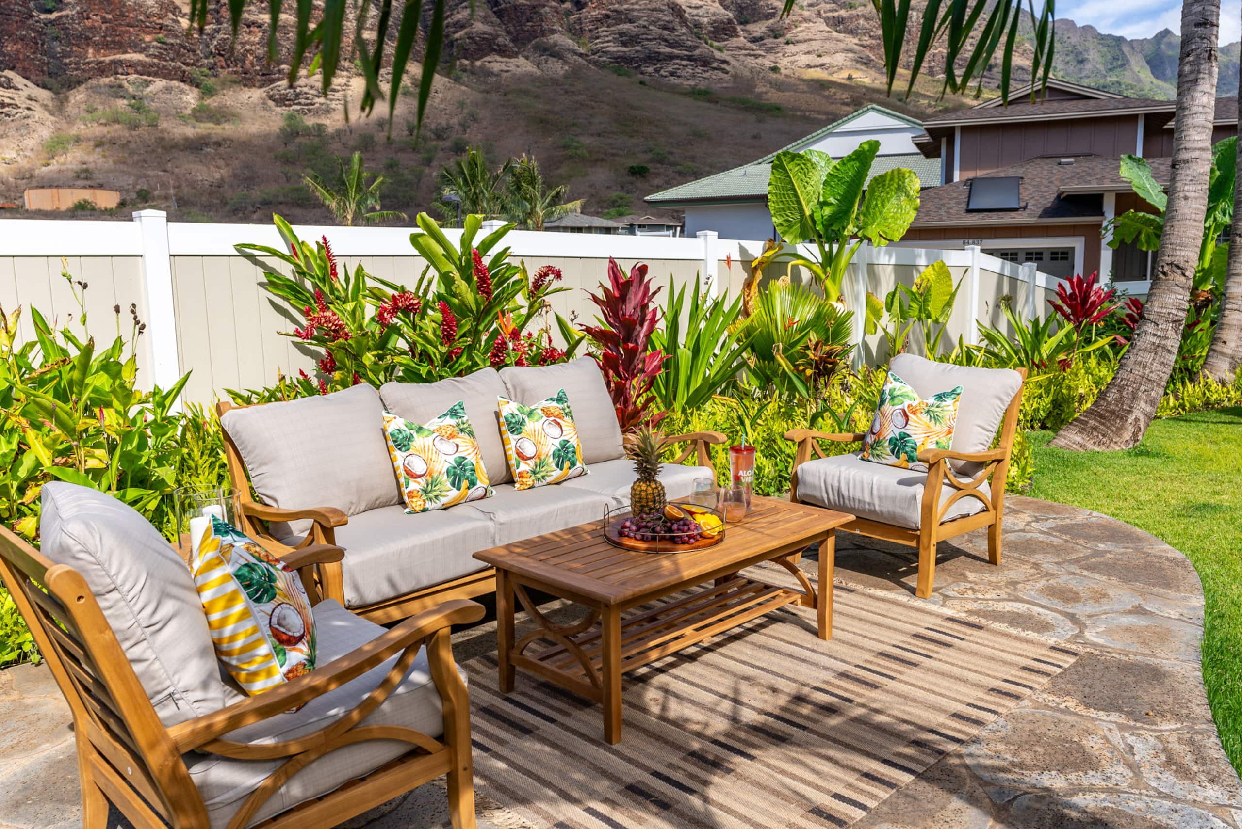 Home in Waianae · ★4.91 · 4 bedrooms · 4 beds · 2.5 private baths - Image 49