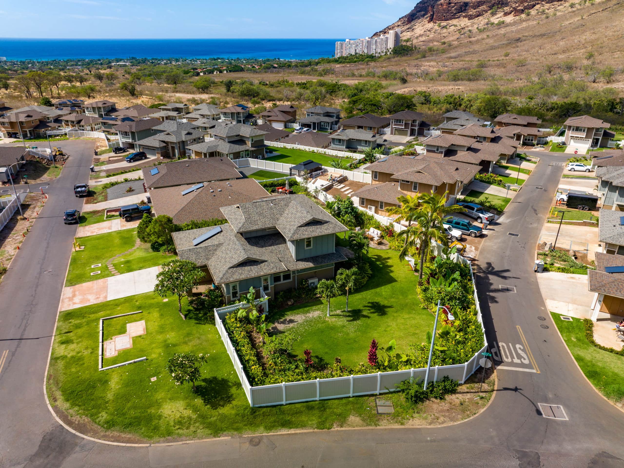 Home in Waianae · ★4.91 · 4 bedrooms · 4 beds · 2.5 private baths - Image 1