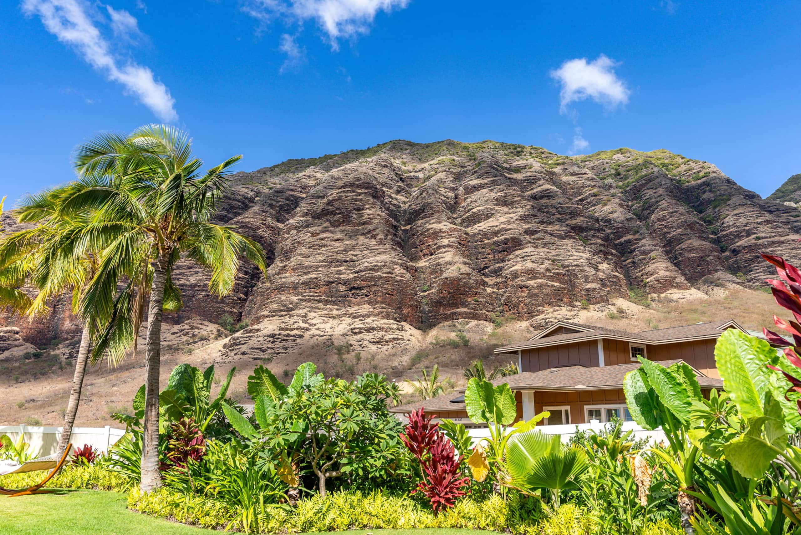 Home in Waianae · ★4.91 · 4 bedrooms · 4 beds · 2.5 private baths - Image 45
