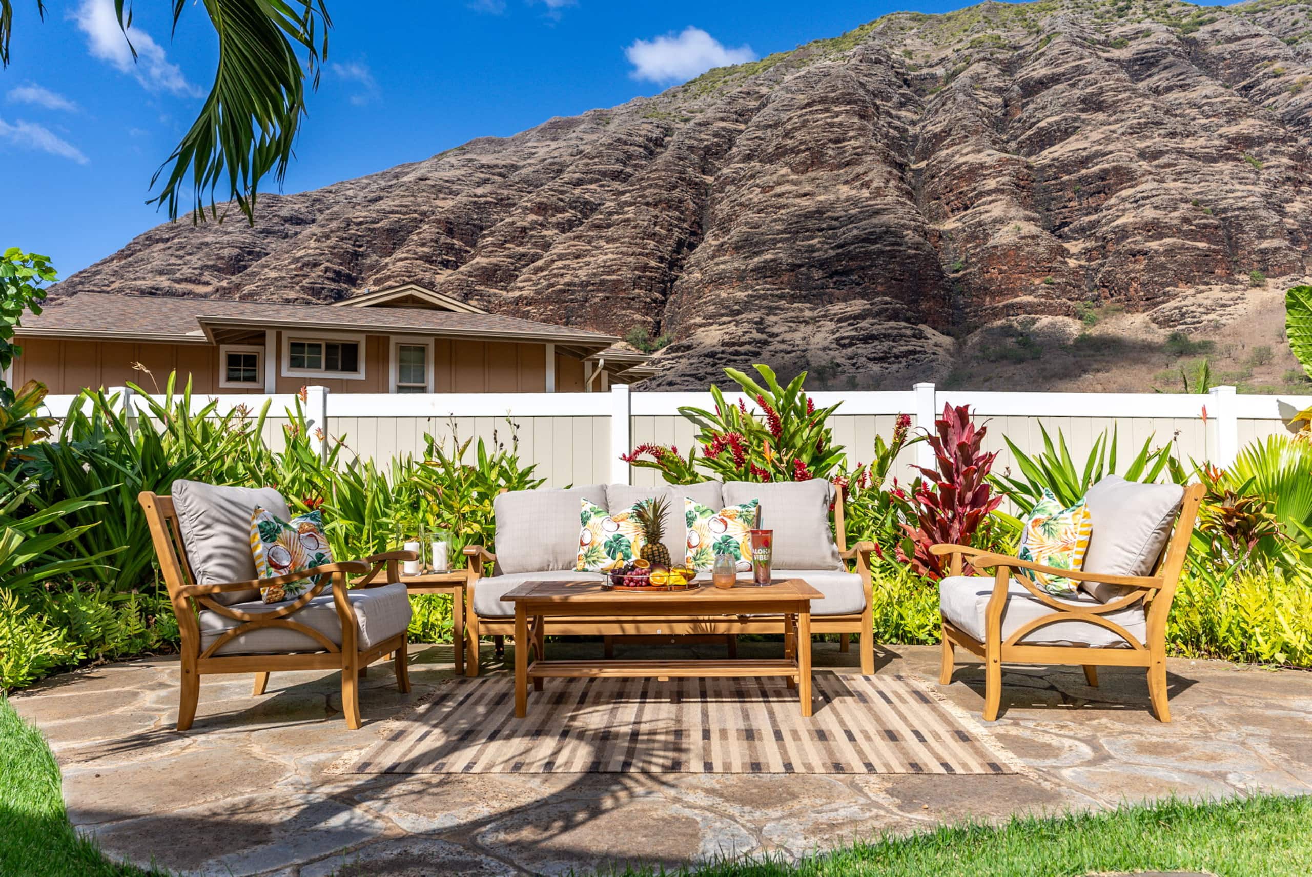 Home in Waianae · ★4.91 · 4 bedrooms · 4 beds · 2.5 private baths - Image 46
