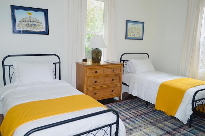 غرفة النوم 2