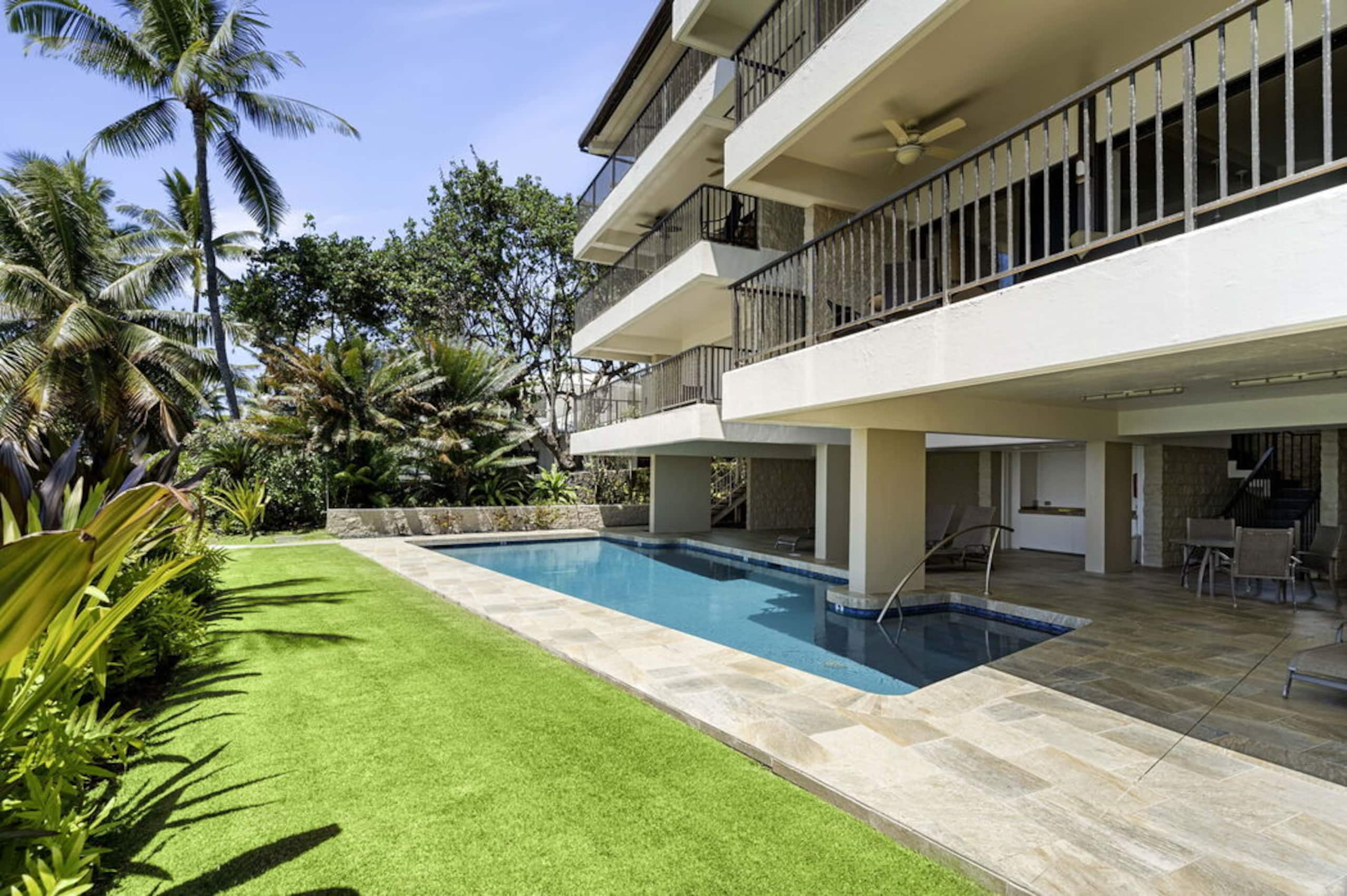 Condo in Kailua-Kona · ★4.6 · 2 bedrooms · 2 beds · 2 baths - Image 42