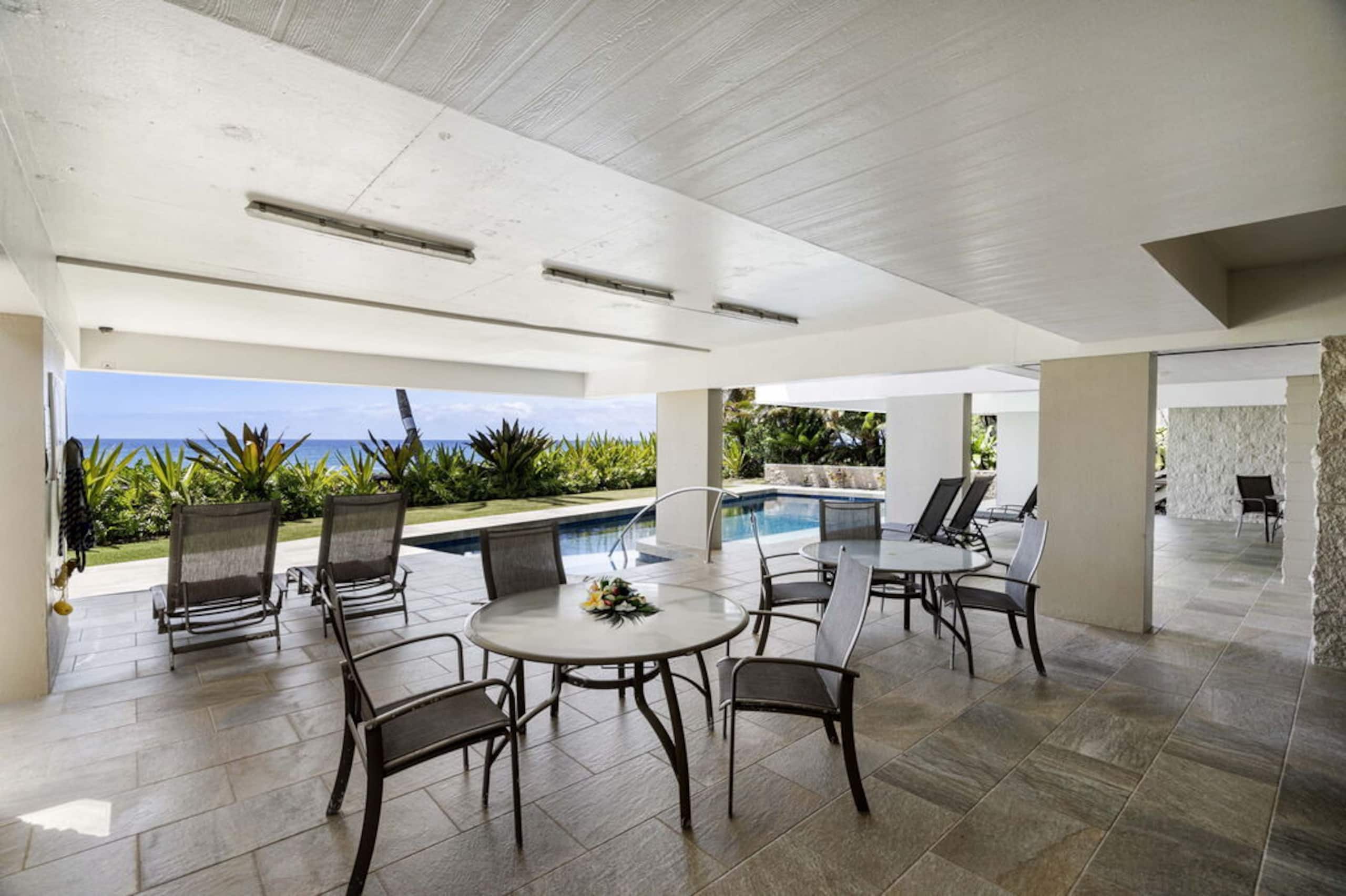 Condo in Kailua-Kona · ★4.6 · 2 bedrooms · 2 beds · 2 baths - Image 45