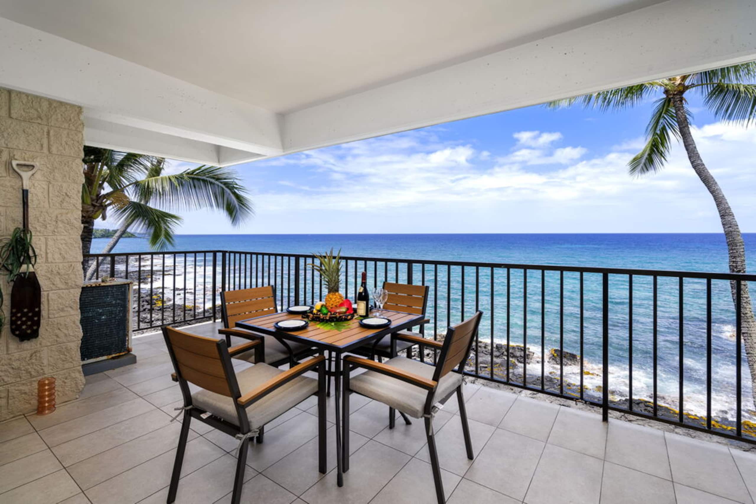 Condo in Kailua-Kona · ★4.6 · 2 bedrooms · 2 beds · 2 baths - Image 23