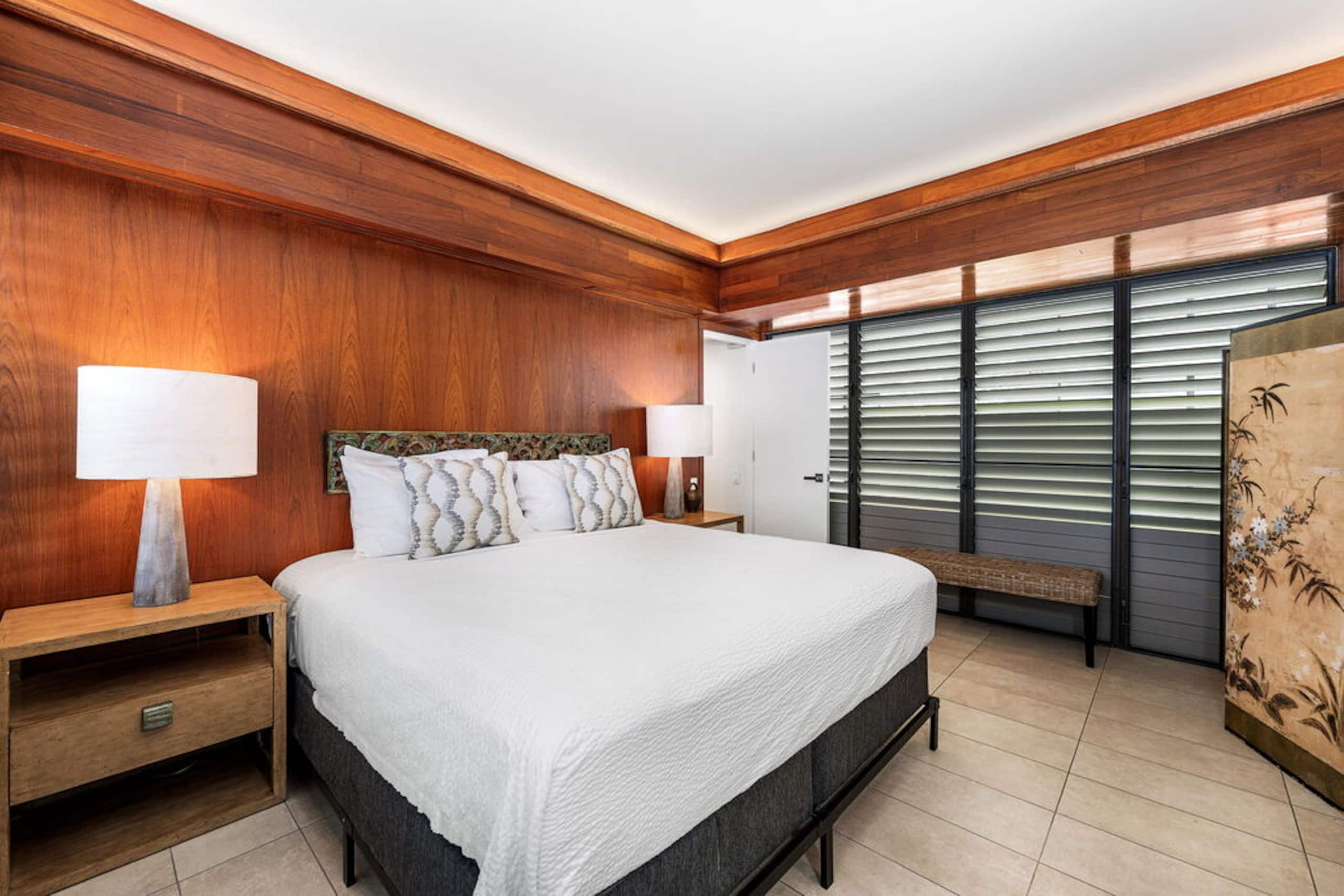 Condo in Kailua-Kona · ★4.6 · 2 bedrooms · 2 beds · 2 baths - Image 14