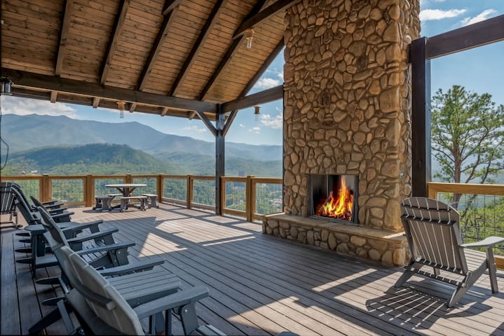 Stony Brook Cabins managed Airbnb listing 1