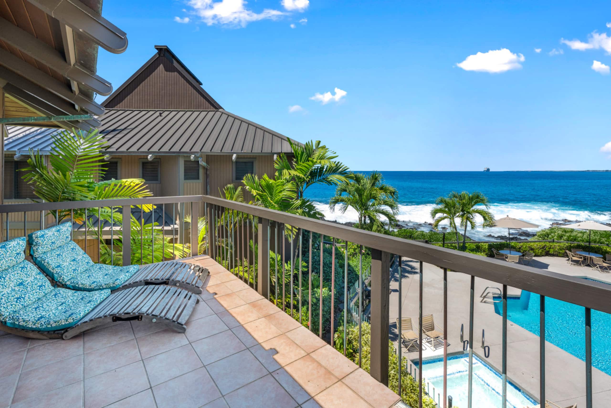 Home in Kailua-Kona · ★4.86 · 3 bedrooms · 3 beds · 3 baths - Image 46