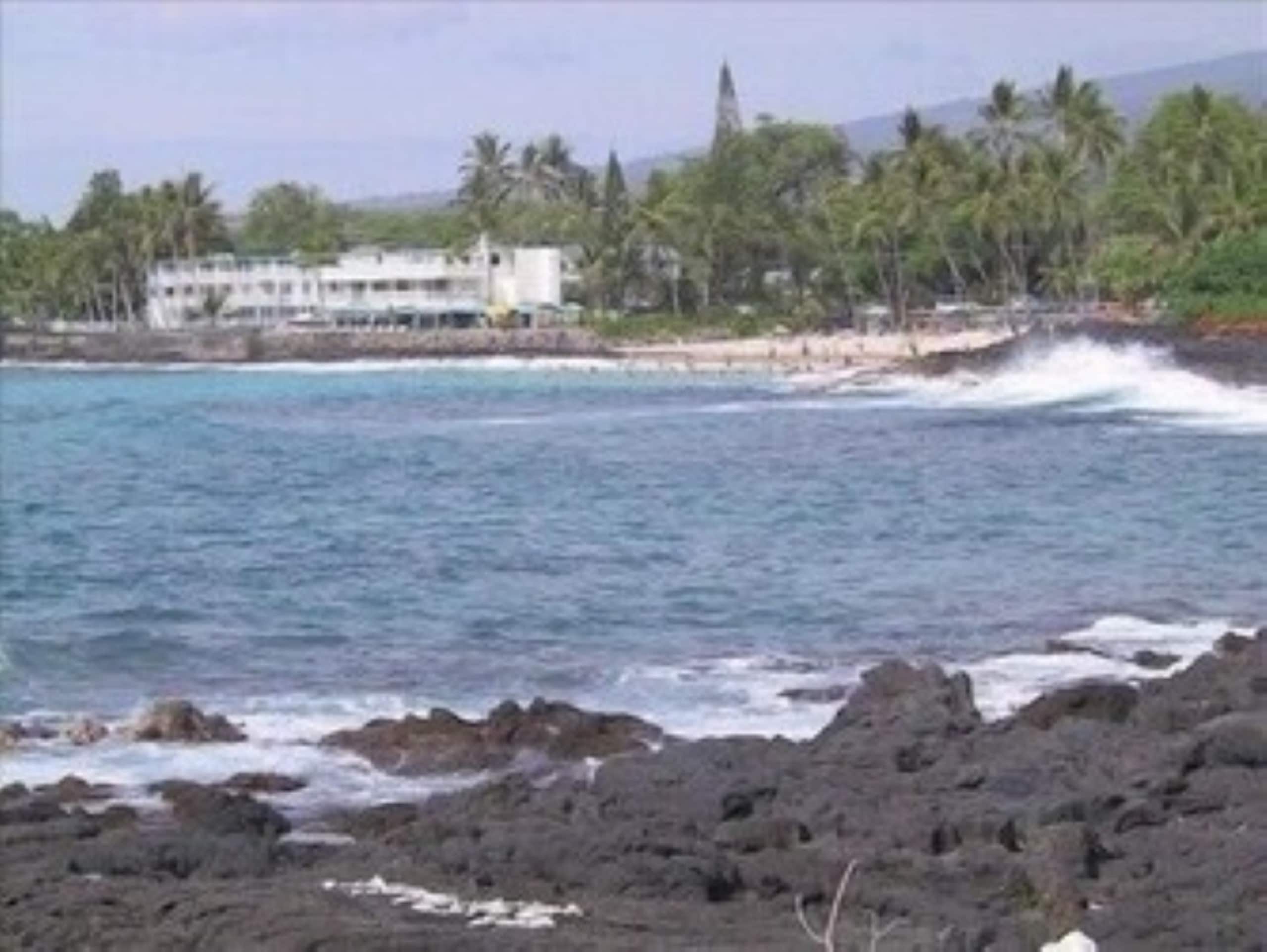 Home in Kailua-Kona · ★4.86 · 3 bedrooms · 3 beds · 3 baths - Image 63