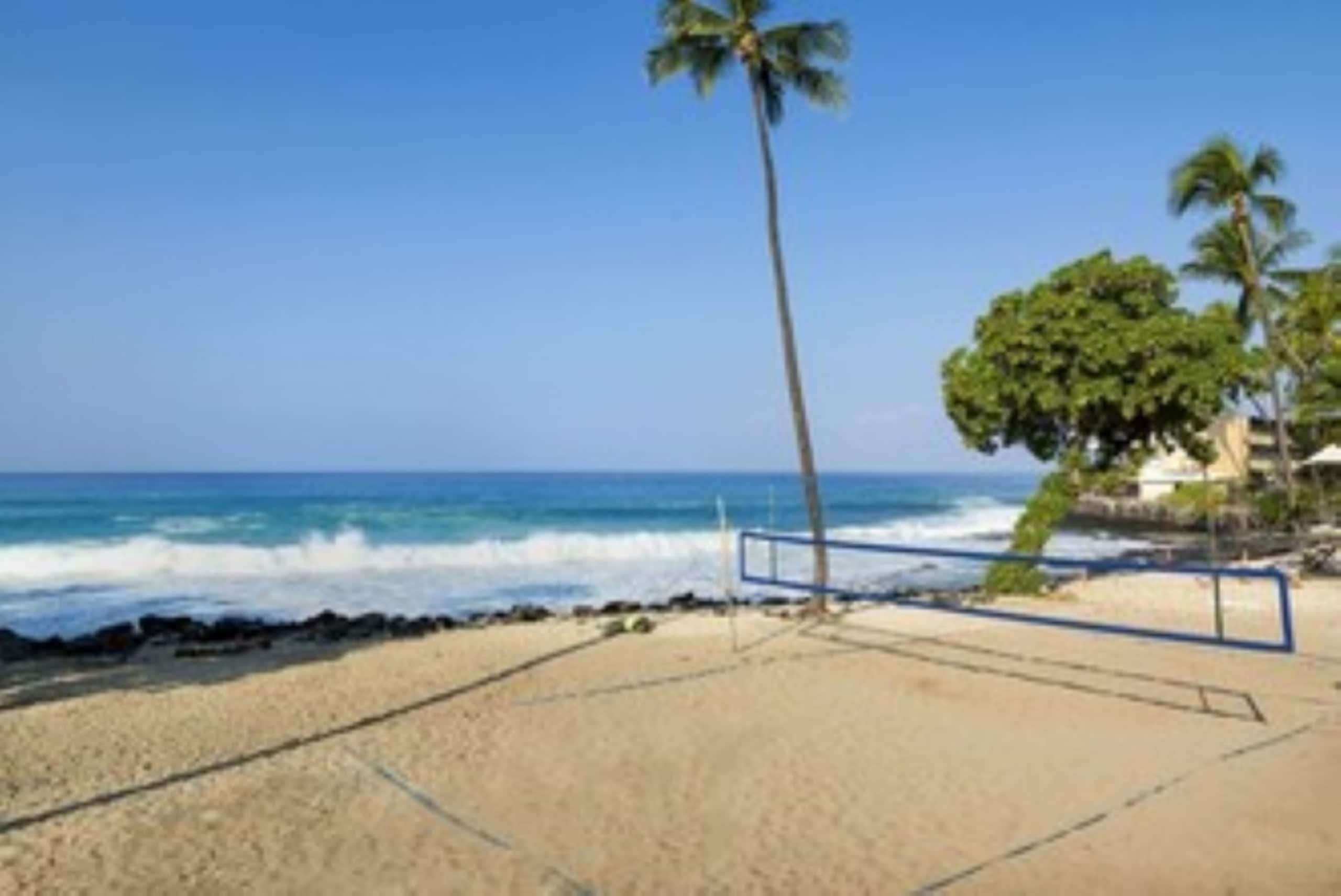 Home in Kailua-Kona · ★4.86 · 3 bedrooms · 3 beds · 3 baths - Image 57