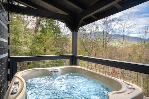 Trail Head - Cozy Pet Friendly Cabin W/ Views