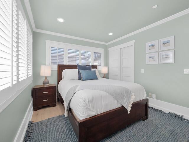 Beach Paradise | Ocean View, Roof Patio, Beach gallery image 3