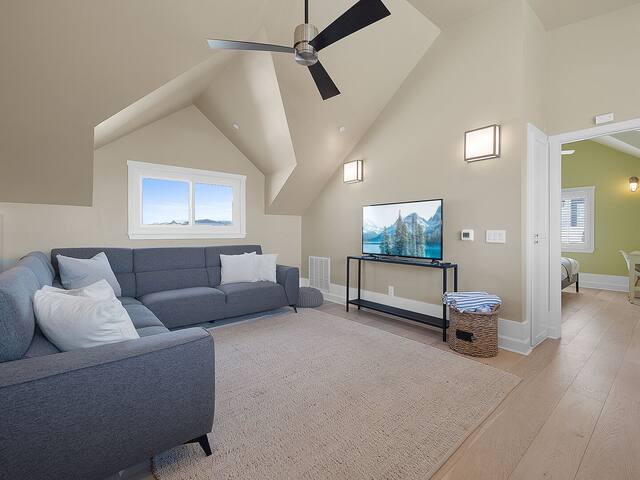 Beach Paradise | Ocean View, Roof Patio, Beach gallery image 5