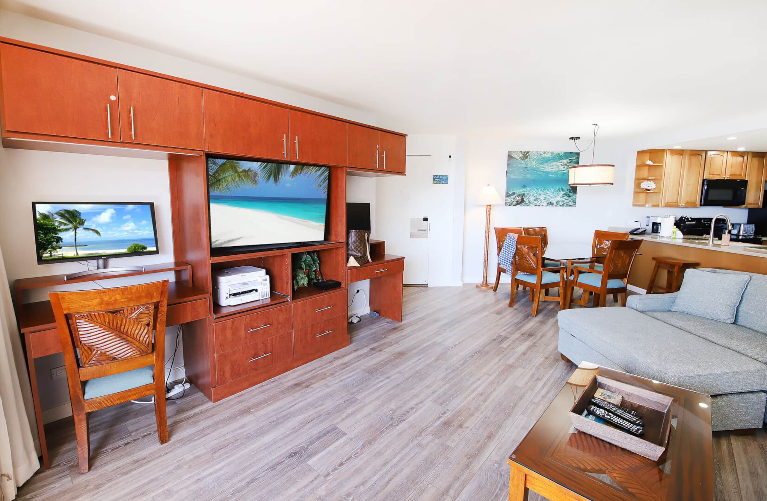 Home in Lahaina · ★4.73 · 1 bedroom · 4 beds · 1 bath - Image 2
