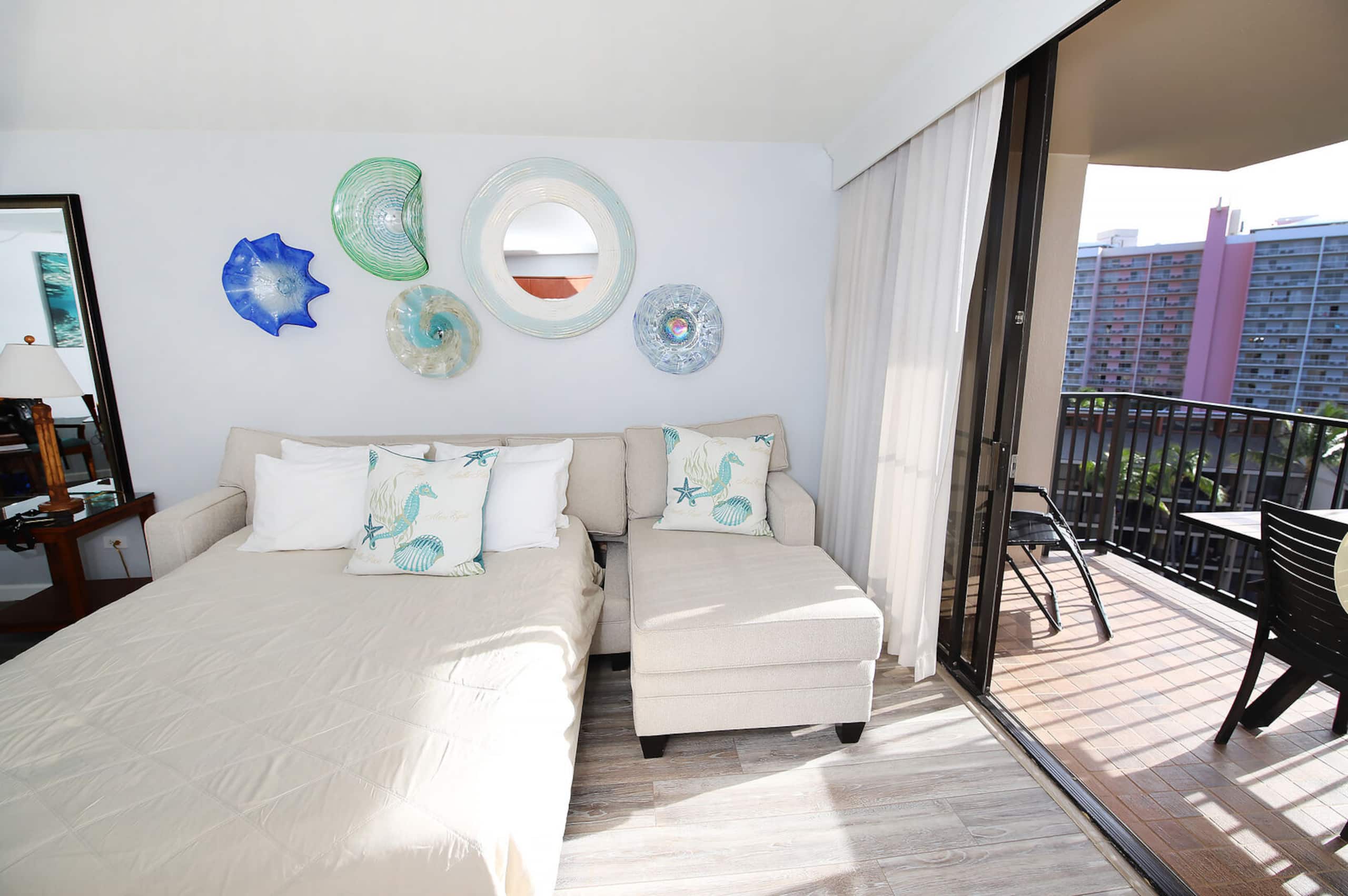 Home in Lahaina · ★4.73 · 1 bedroom · 4 beds · 1 bath - Image 38