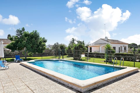 Villa Perez Zara Paco