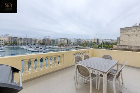 Marina VIEW APT SLPs 9 with private terrace & BBQ