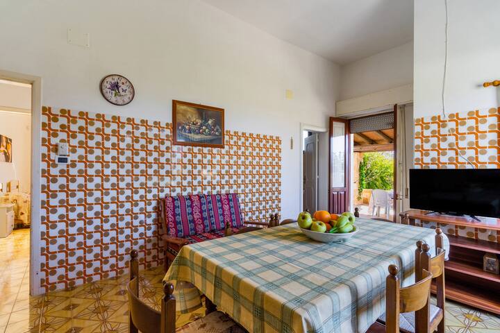 Aurora’s gallery image 4