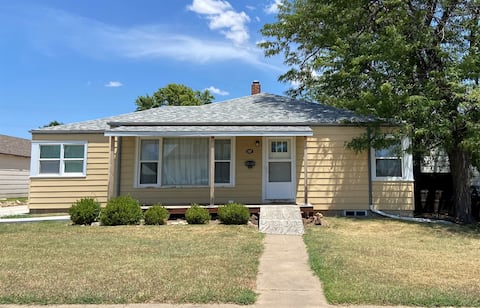 Large space, recently renovated 7 bedrooms 3 bath!