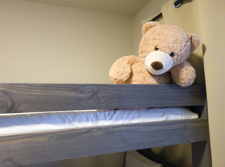 Z. Bear