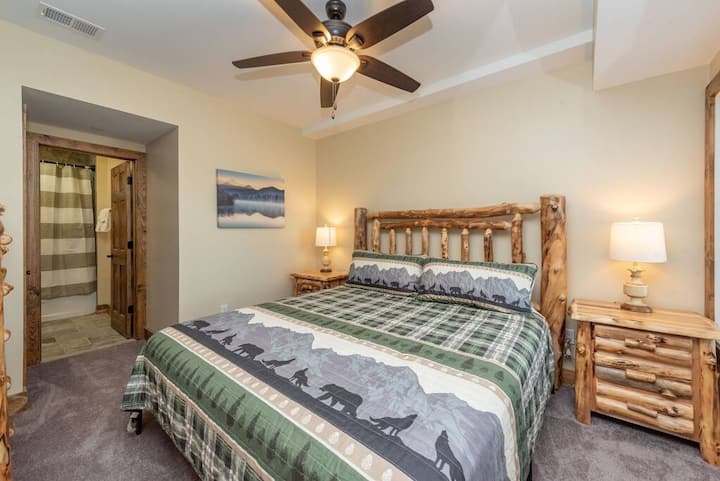 غرفة نوم بحمام 