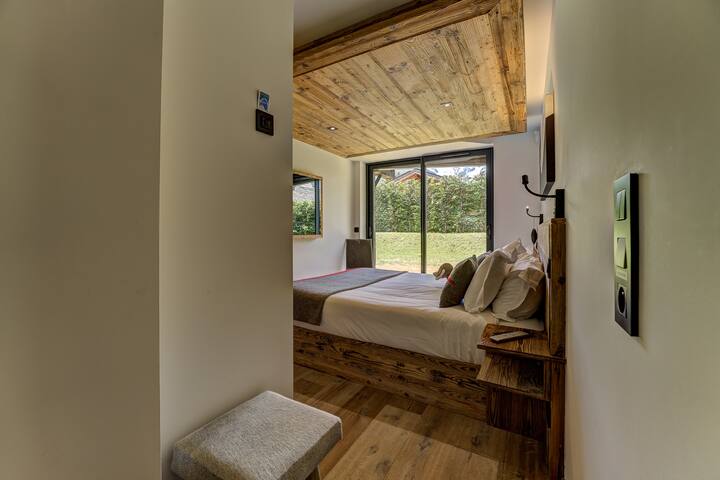 Bedroom 2, double room with ensuite