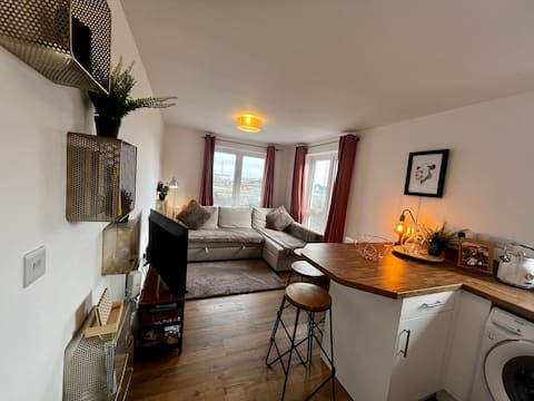 Cohost Partners Cozy Mumbles Retreat Beach