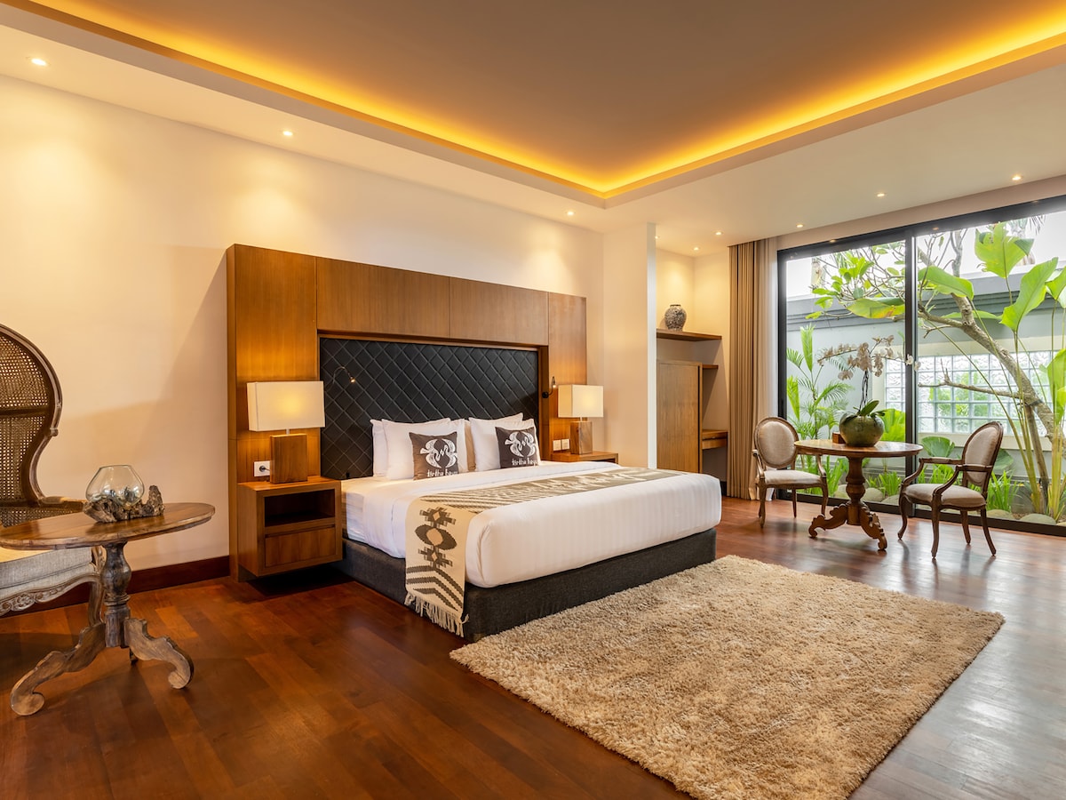 Tirtha Bayu Villa I - Deluxe Suite su vaizdu į atogrąžų