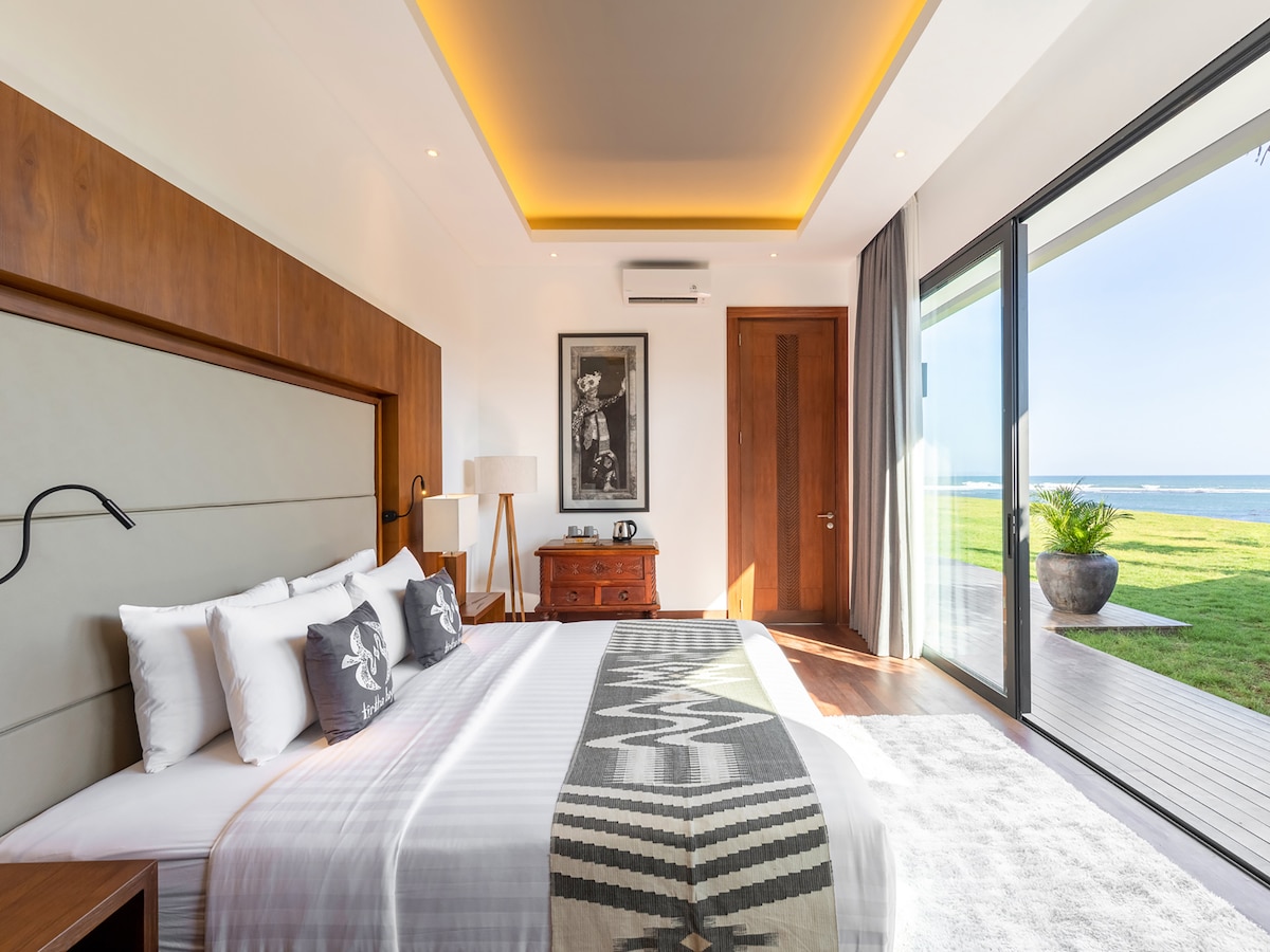 Tirtha Bayu Villa I - Deluxe Suite su vaizdu į jūrą
