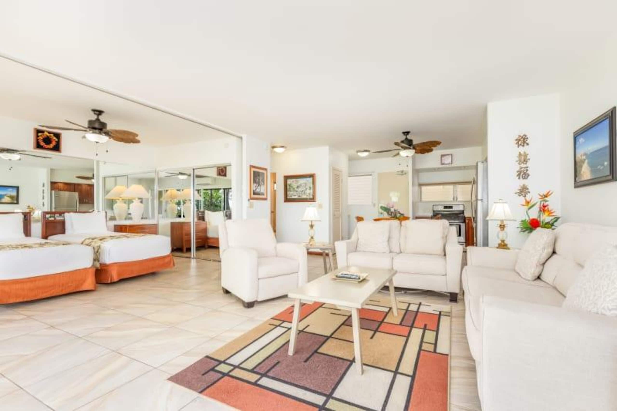 Condo in Honolulu · ★5.0 · 1 bedroom · 3 beds · 1 private bath - Image 4