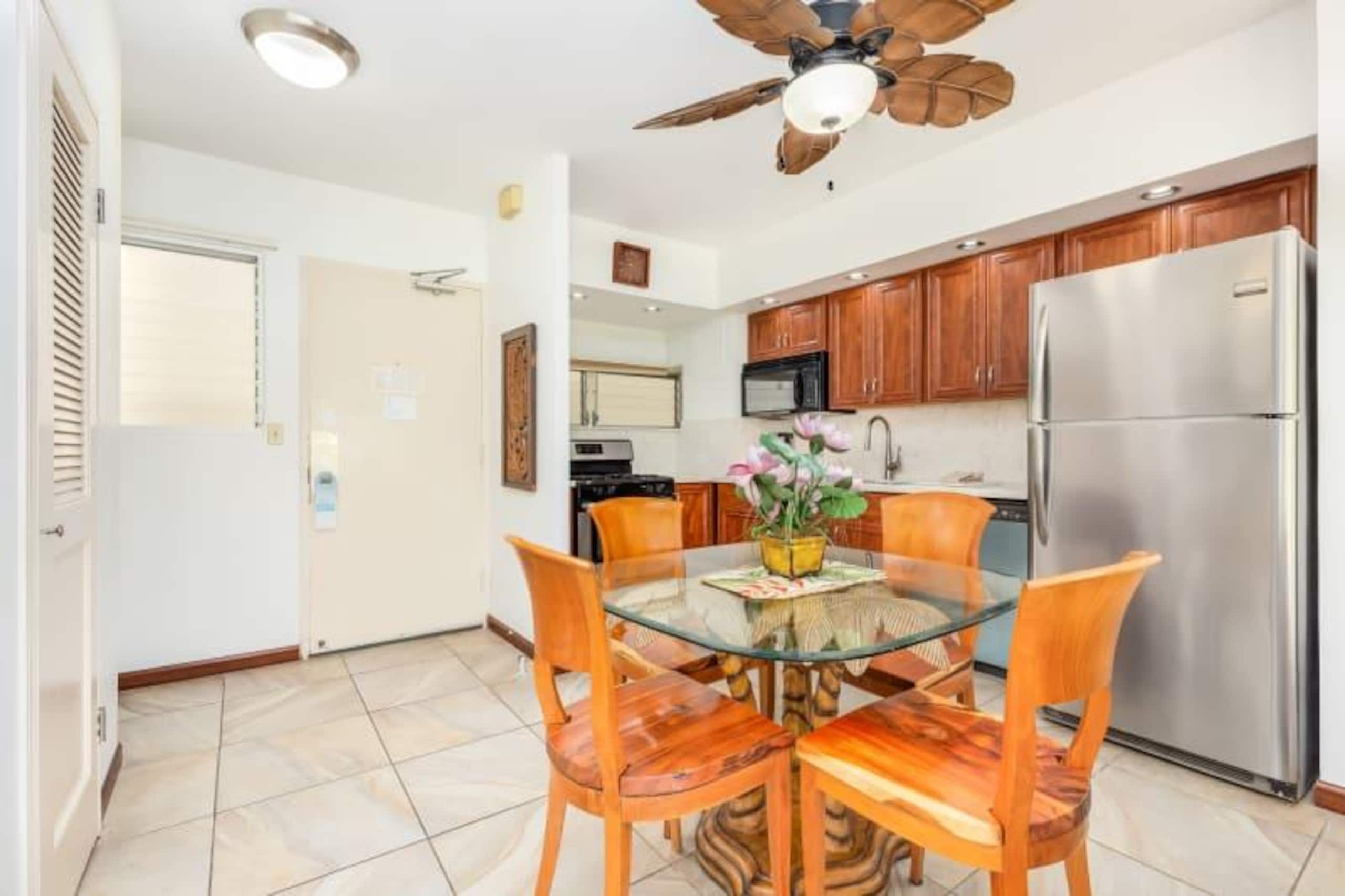 Condo in Honolulu · ★5.0 · 1 bedroom · 3 beds · 1 private bath - Image 6