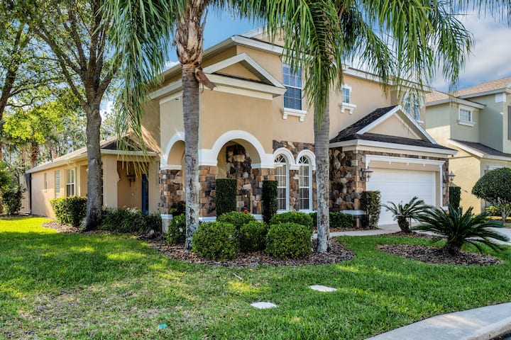 Casa deslumbrante de 5 quartos com piscina aquecida e sala de jogos - Casas  para Alugar em Fort Lauderdale, Flórida, Estados Unidos - Airbnb