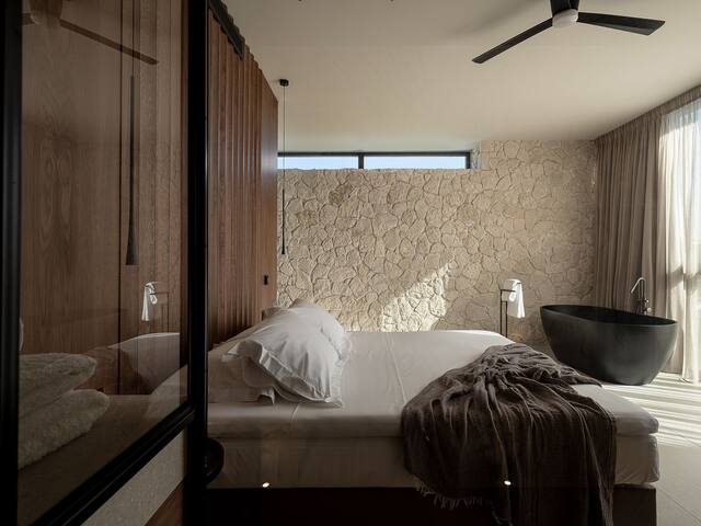 Pnoe Seafront Experience | Villa Lithos gallery image 5