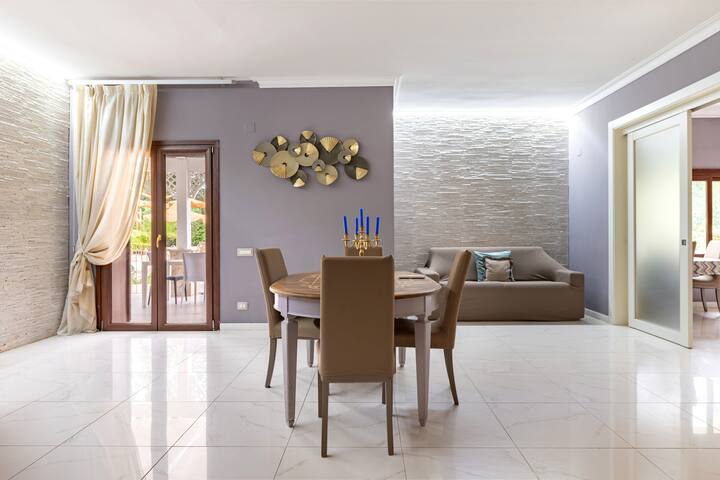 Pietranuda with pool and spa gallery image 5