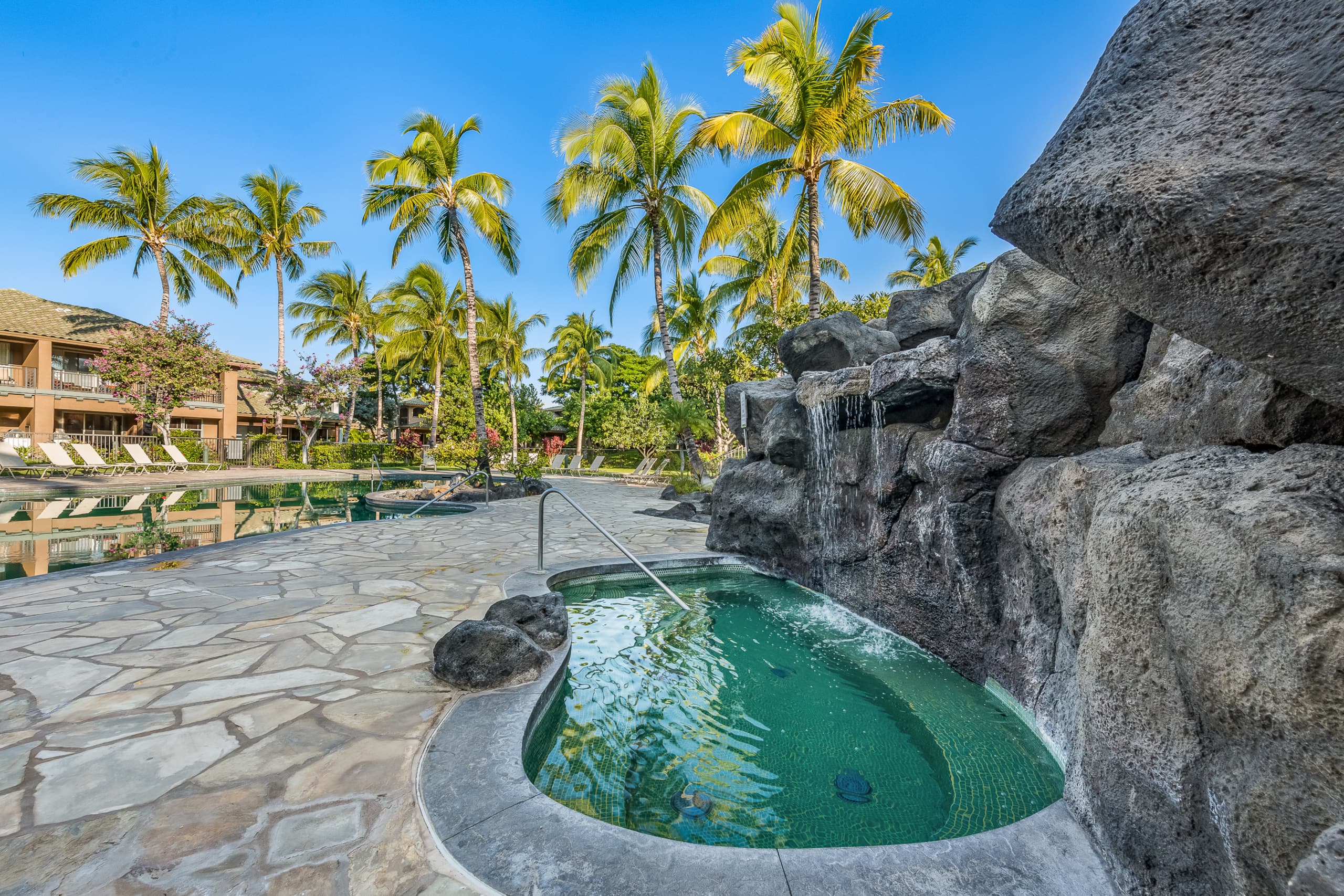 Townhouse in Waimea · ★4.9 · 2 bedrooms · 2 beds · 2.5 baths - Image 39