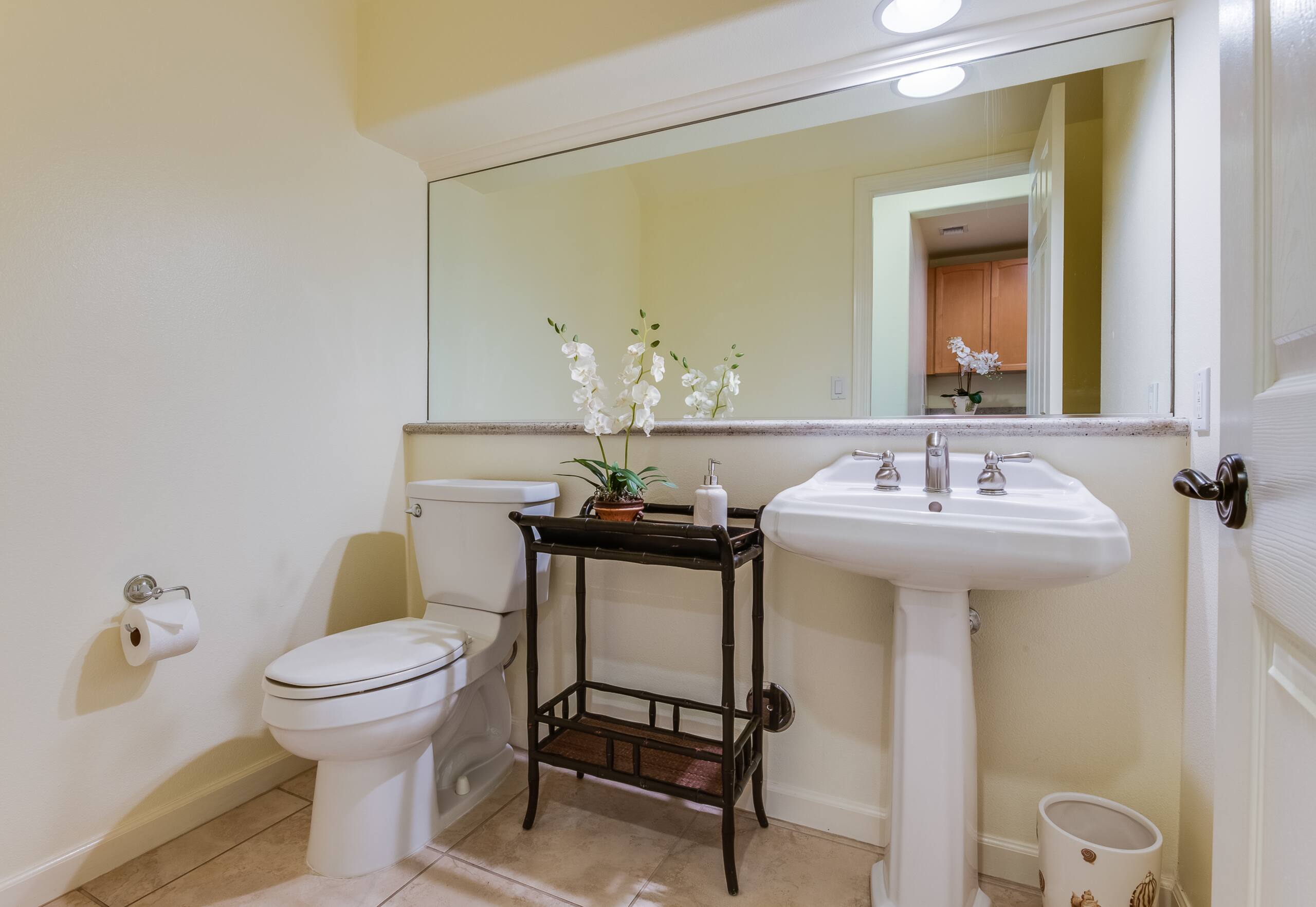 Townhouse in Waimea · ★4.9 · 2 bedrooms · 2 beds · 2.5 baths - Image 13