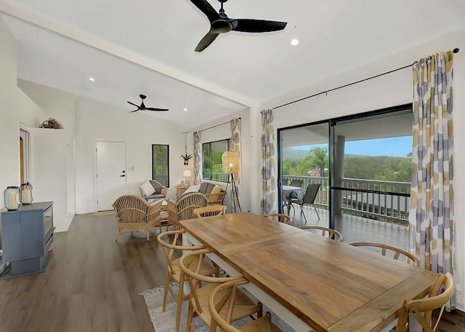 Hibiscus Hideaway gallery image 4