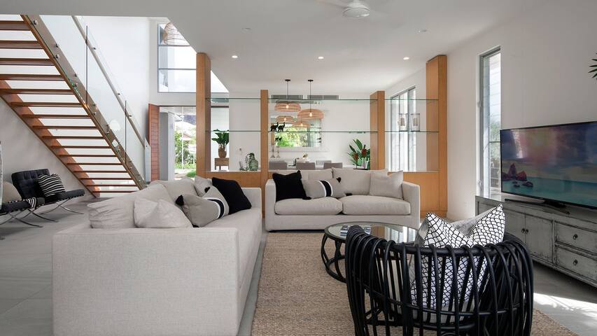 10 Belle Mare Avenue gallery image 3