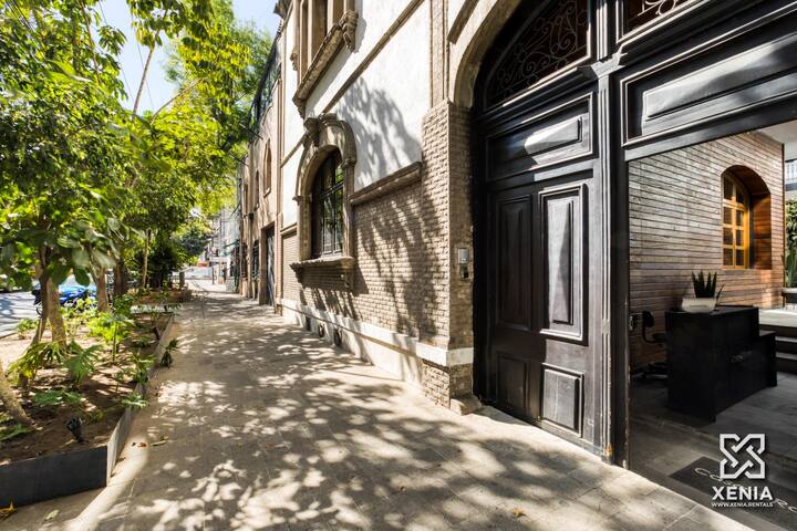 Casa Roma | Pool and Terrace | 3 BR 6 Guests gallery image 3