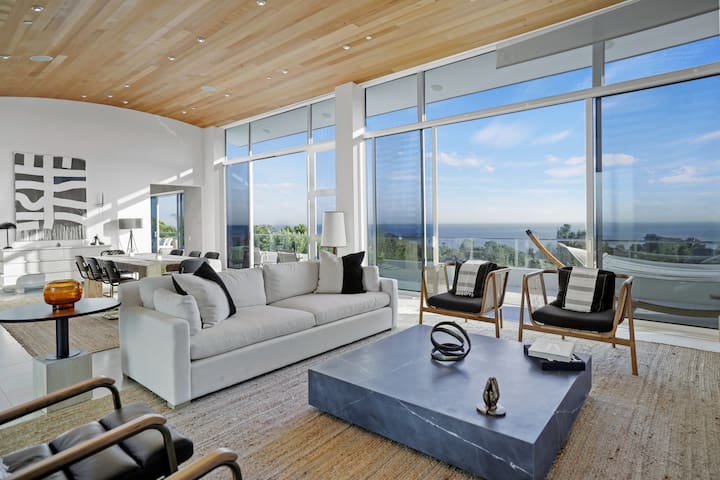 Coastal Malibu Escape w/ Unobstructed Ocean Views gallery image 4