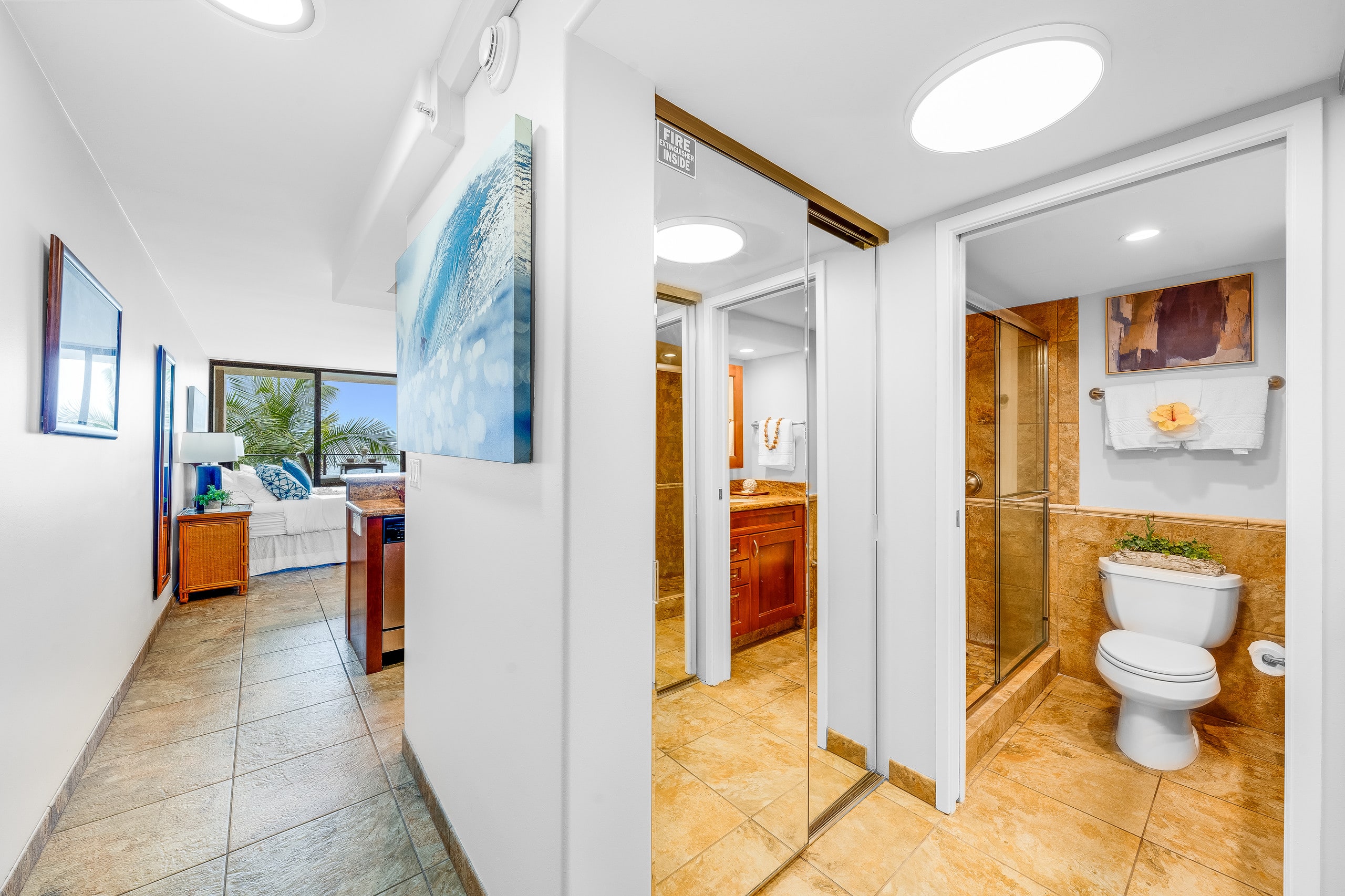 Condo in Lahaina · ★4.88 · 1 bedroom · 1 bed · 1 bath - Image 19