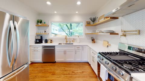 House, Cottage, Tiny Home in Downtown Norcross