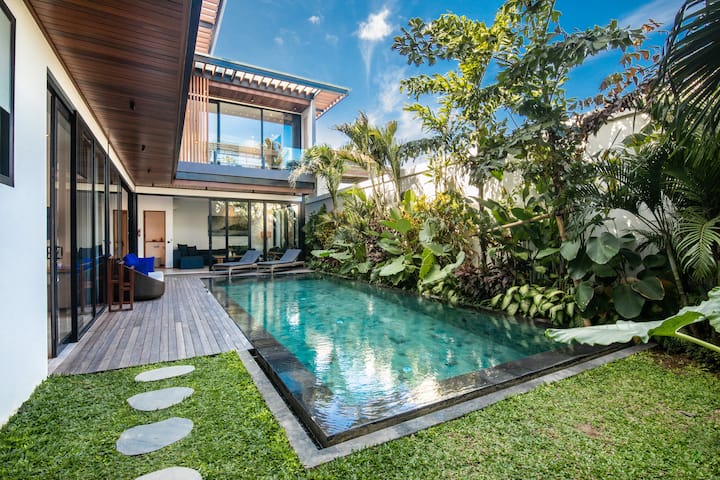 New 5br Villa Canggu 200m To Beach - Bali