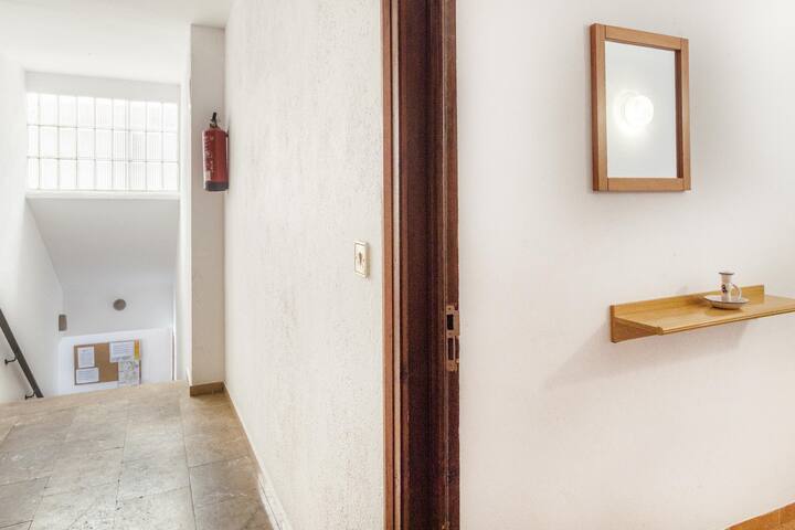 Apart en Paseo Marítimo 1-3 gallery image 5