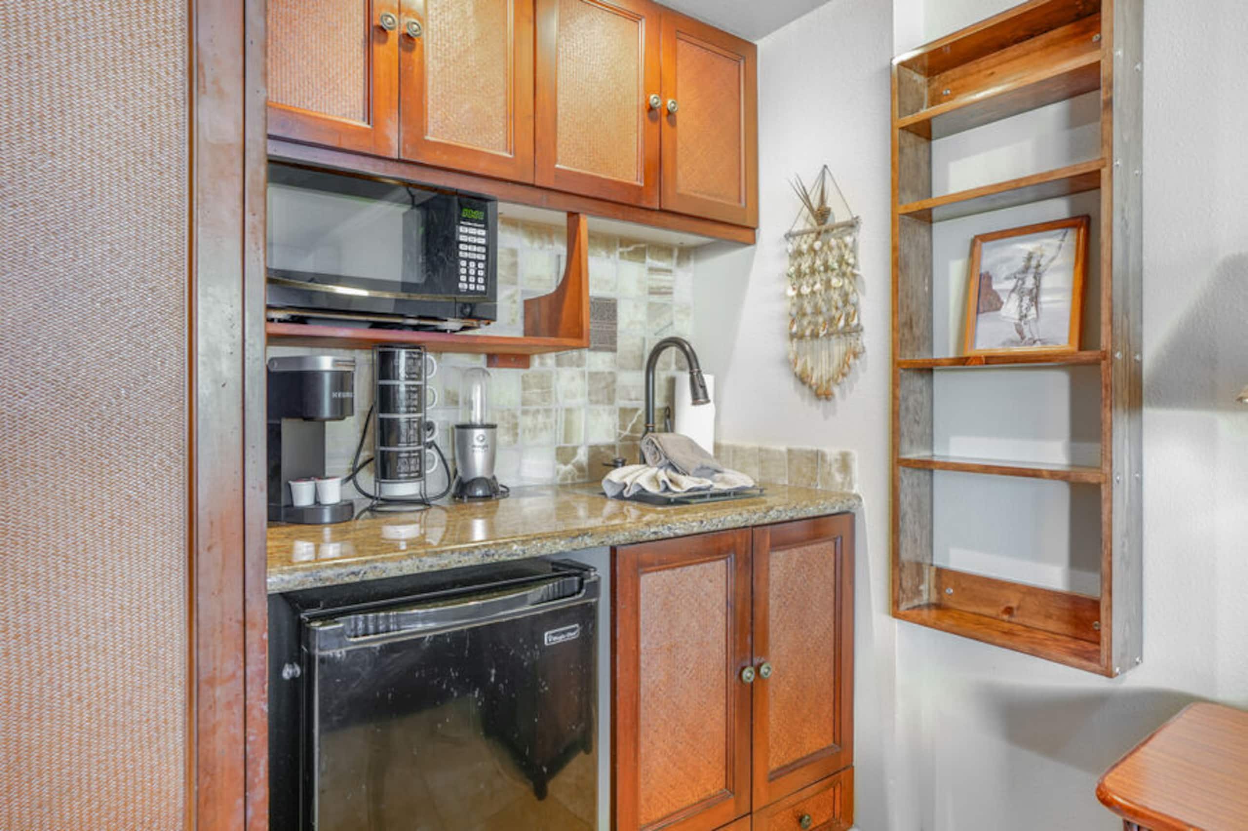 Condo in Kapaa · ★4.45 · Studio · 2 beds · 1 bath - Image 7