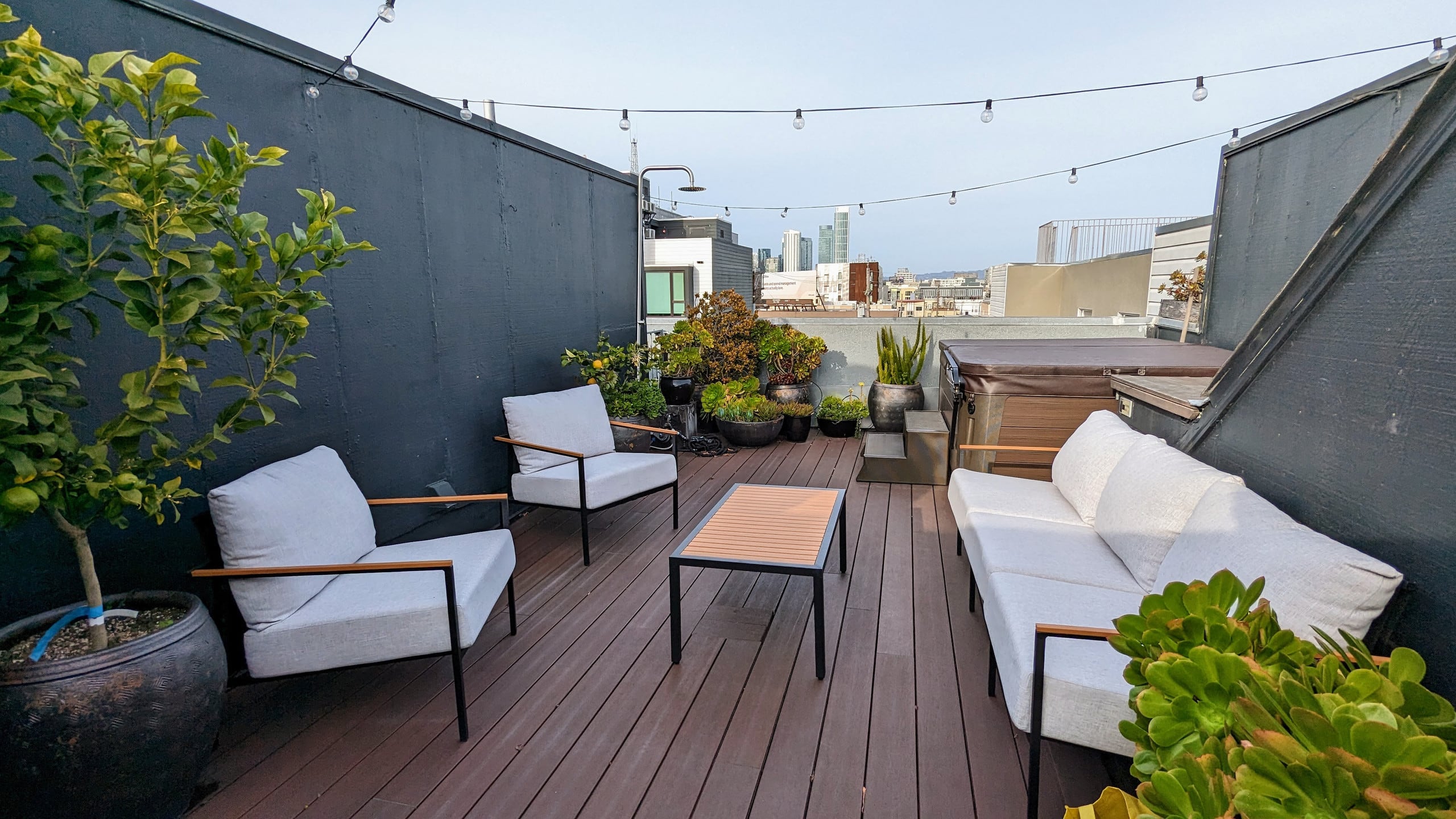Condo in San Francisco · ★5.0 · 2 bedrooms · 2 beds · 1.5 baths - Image 35