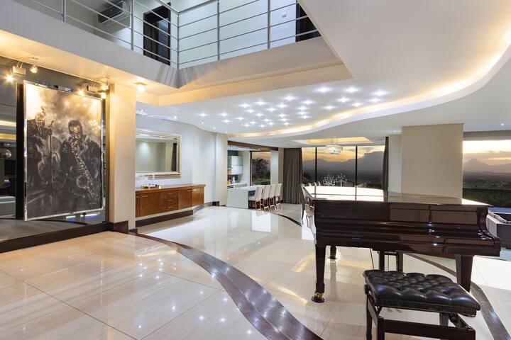 Baronetcy Kings Villa gallery image 5