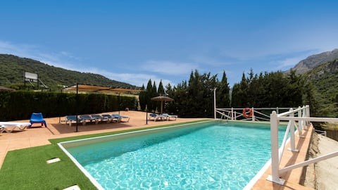 Ciprés Benaoján Winery by Ruralidays