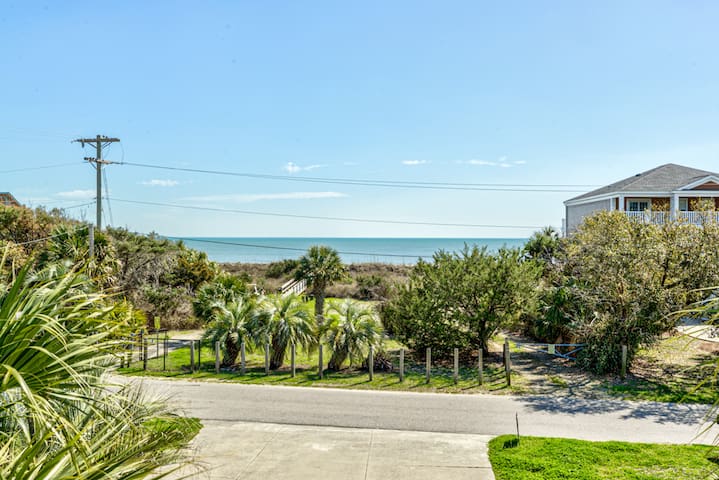 Oceanfront Vacation Rentals, Inc managed Airbnb listing 3