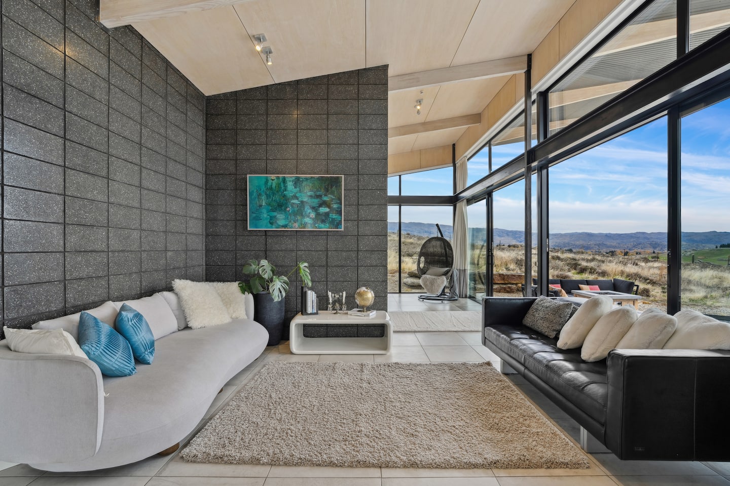 Bridge Hill Beauty - Alexandra Holiday Home 2