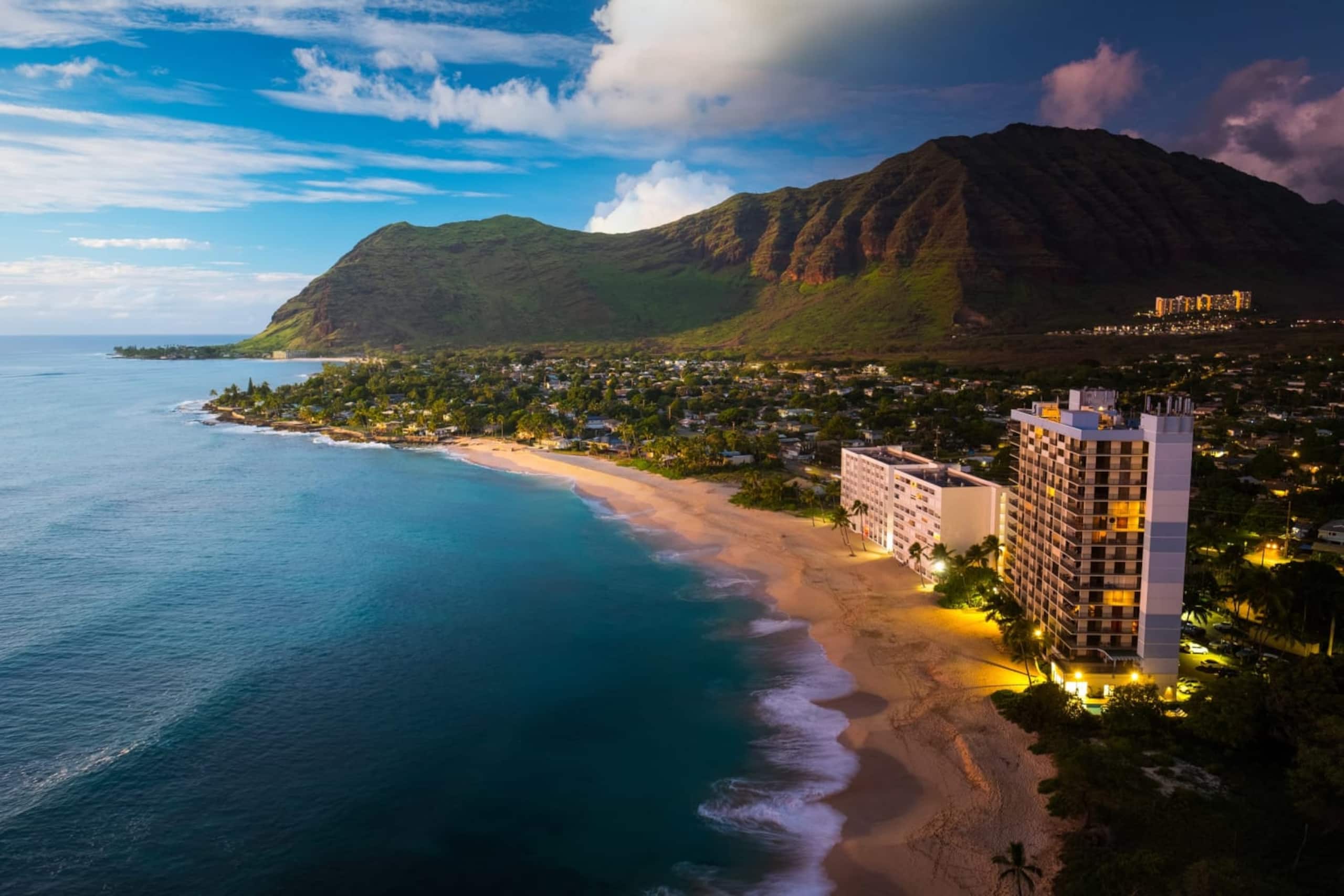 Home in Waianae · ★4.86 · 3 bedrooms · 5 beds · 2 private baths - Image 71